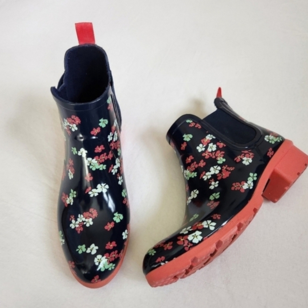 Cougar navy blue floral rain booties short boots pink soles size 8